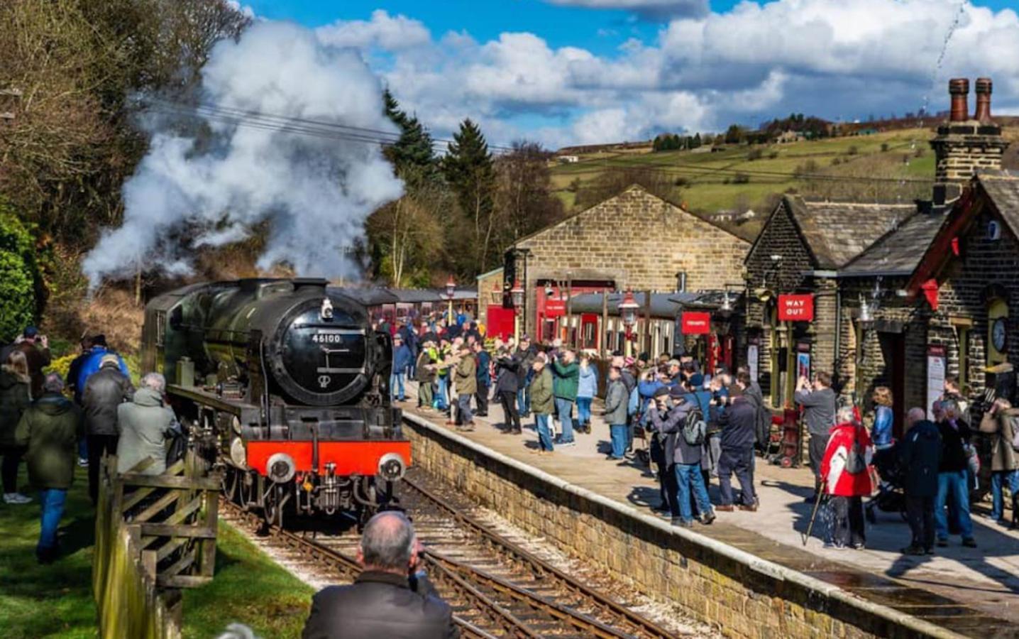 Prince St Cottage - Haworth - Sleeps 4 Екстер'єр фото